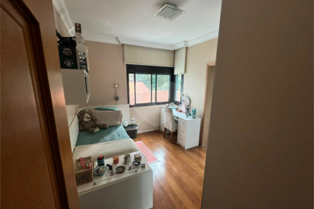 Apartamento à venda com 4 suítes em Água Fria, São Paulo, SP