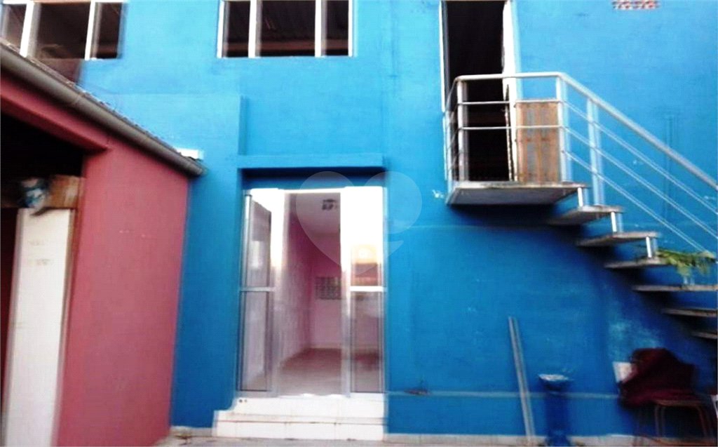 Sobrado à venda com 4 quartos, sendo 1 suíte,  em Tremembé, São Paulo, SP