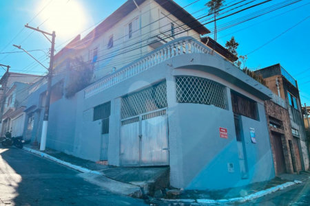 Sobrado à venda com 3 quartos, sendo 1 suíte, em Vila Medeiros, São Paulo, SP