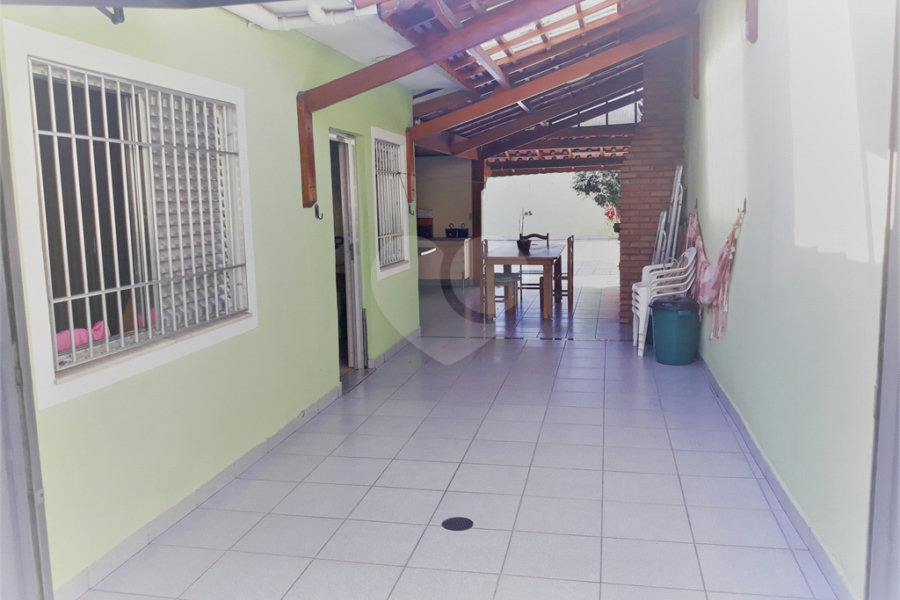 Casa à venda com 3 quartos, sendo 1 suíte, em Jaçanã, São Paulo, SP