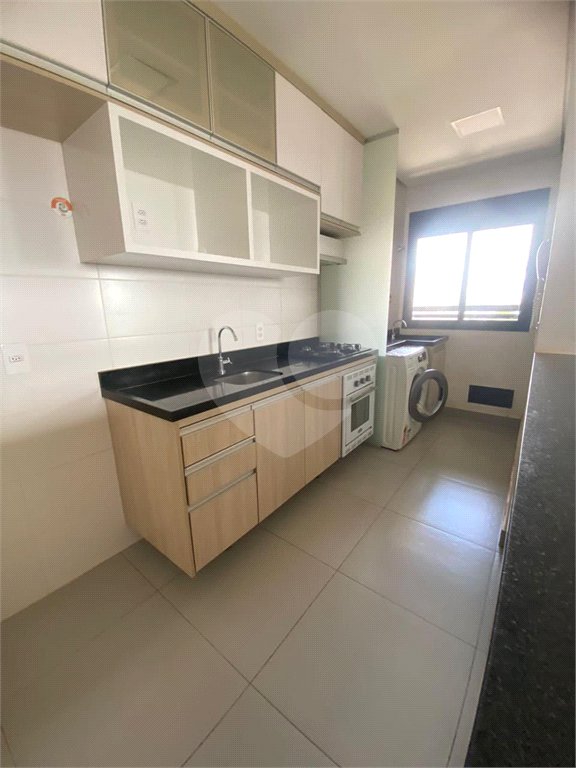 Apartamento à venda com 3 quartos, sendo 1 suíte,  em Vila Santana, Araraquara, SP