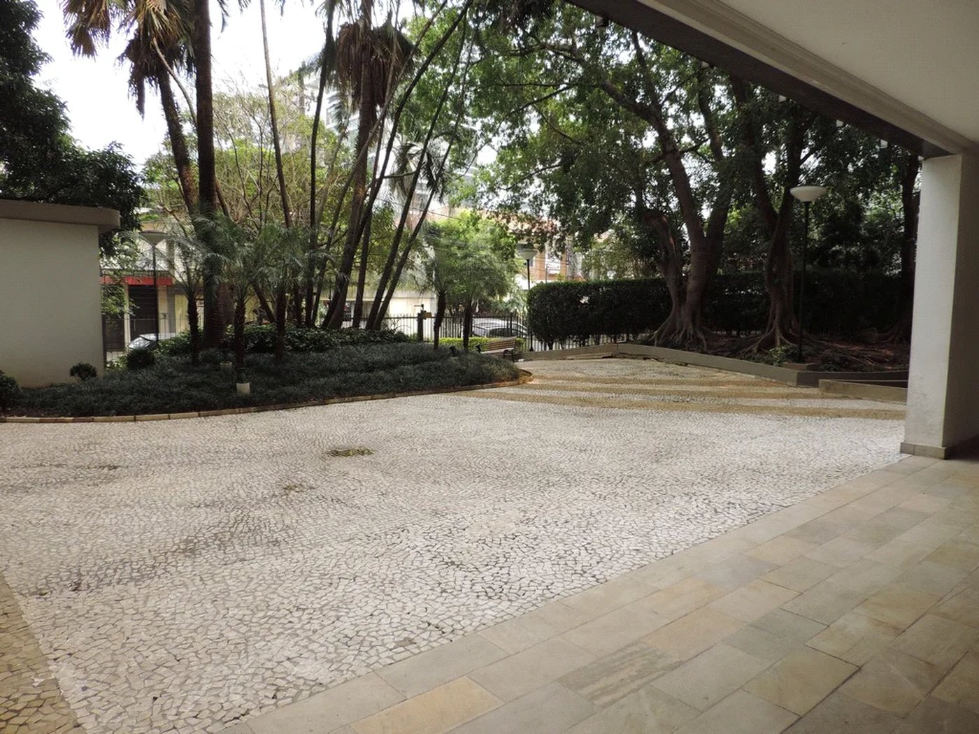 Apartamento à venda com 3 quartos, sendo 1 suíte, em Cidade Monções, São Paulo, SP