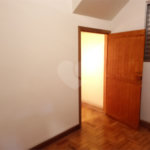 Sobrado à venda com 5 quartos em Horto, São Paulo, SP