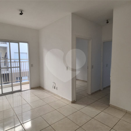Apartamento à venda com 2 quartos em Jardim Antônio Cassillo, Votorantim, SP