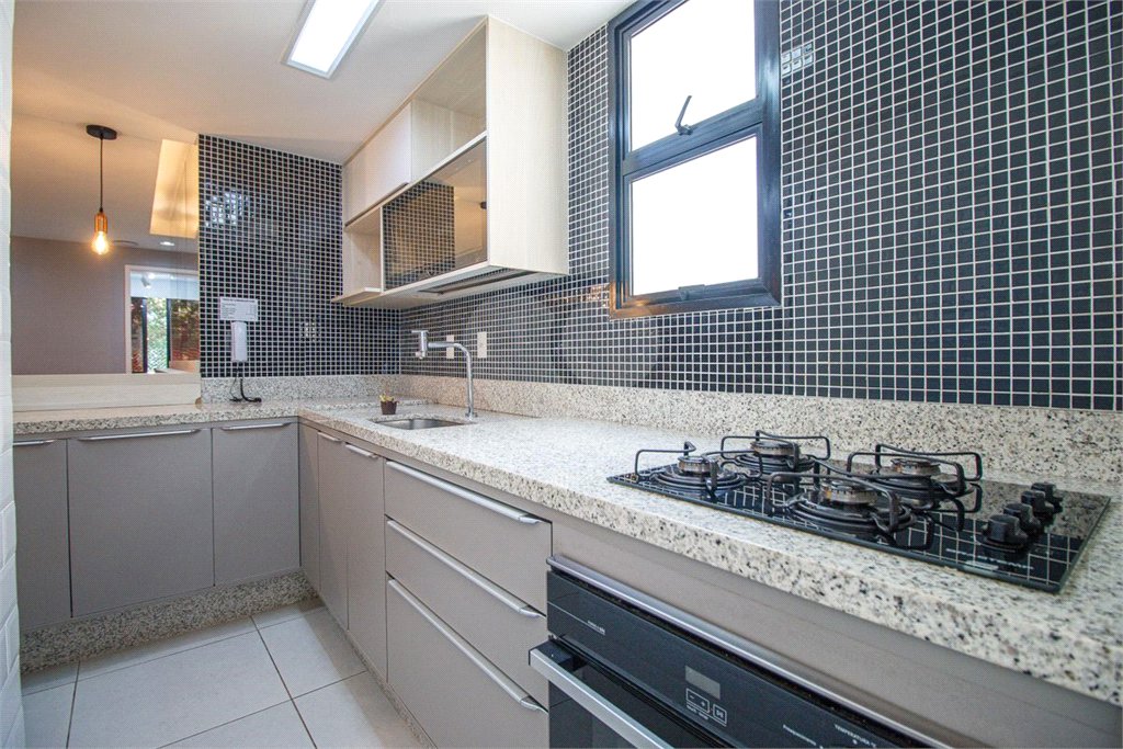 Apartamento à venda com 3 quartos, sendo 1 suíte, em Tijuca, Rio de Janeiro, RJ