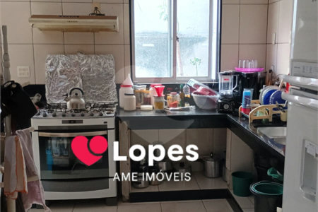 Casa à venda com 7 quartos, sendo 2 suítes, em Campo Grande, Rio de Janeiro, RJ