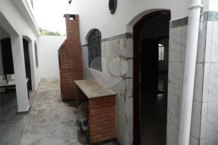 Casa à venda com 5 quartos, sendo 3 suítes, em Vila São Francisco, São Paulo, SP