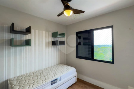 Apartamento à venda com 3 quartos, sendo 1 suíte, em Chácara Santo Antônio, São Paulo, SP
