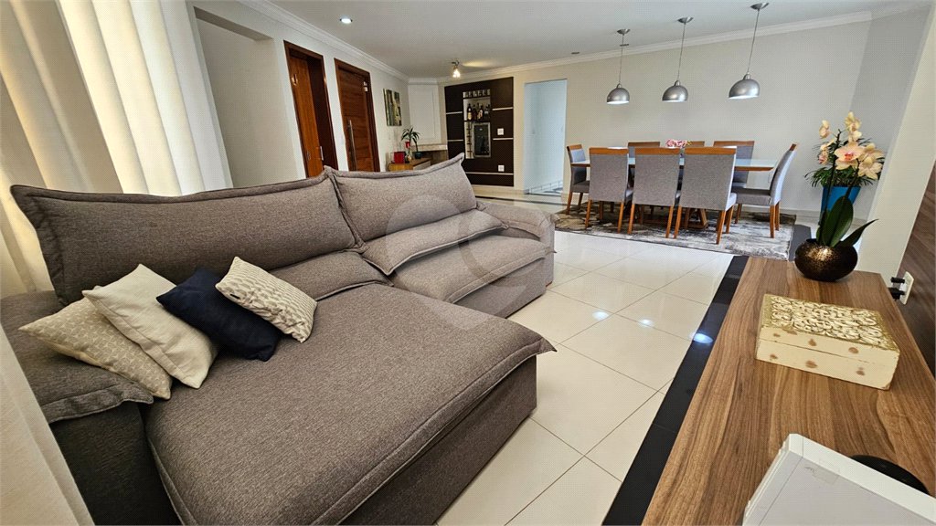 Casa à venda com 3 suítes no condomínio Ibiti Royal Park, Sorocaba - SP