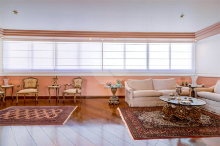 Apartamento à venda com 4 suítes em Moema, São Paulo, SP