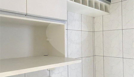 Casa à venda com 3 quartos, sendo 1 suíte,  em Vila Suissa, Mogi das Cruzes, SP