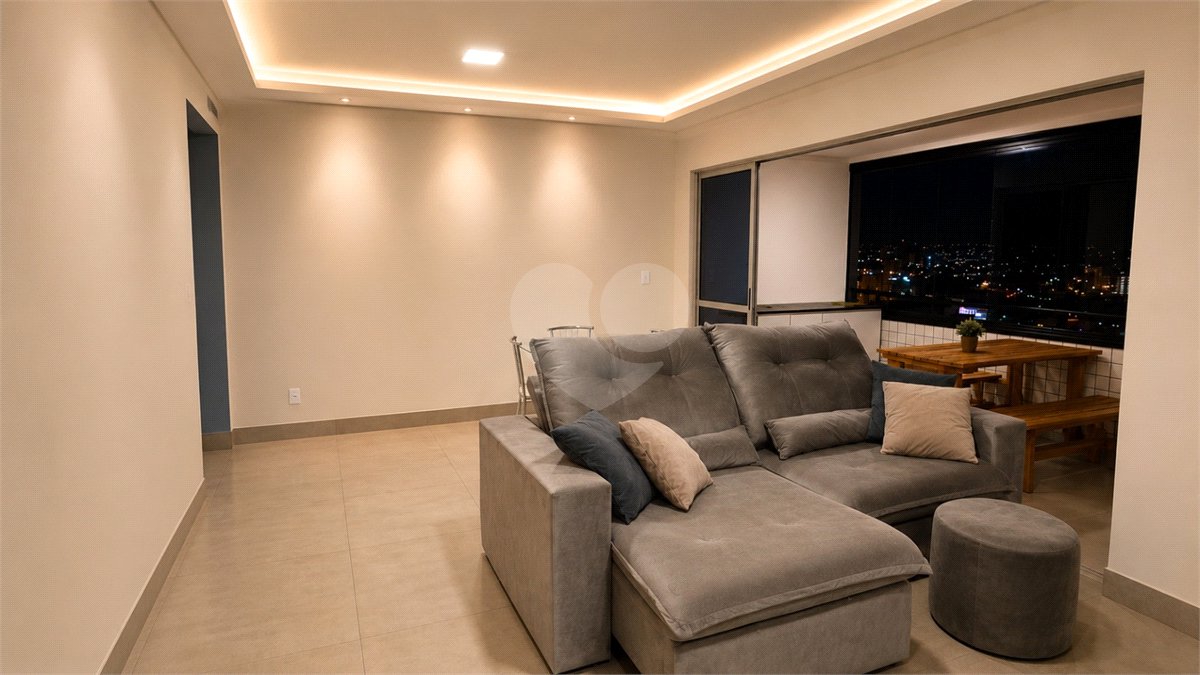 Apartamento à venda com 3 quartos, sendo 1 suíte, em Alvorada, Cuiabá, MT