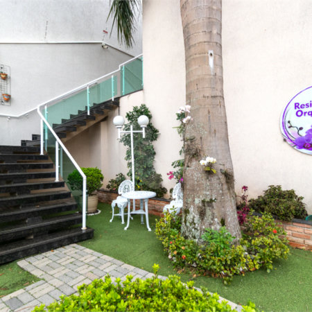 Casa à venda com 3 quartos, sendo 1 suíte, no condomínio Orquideas, São Paulo - SP