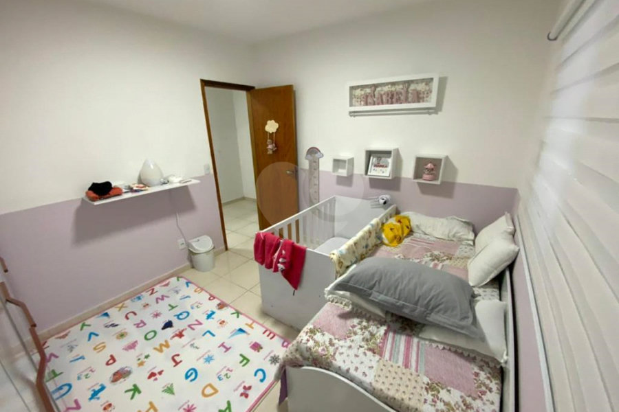 Sobrado à venda com 2 quartos em Tremembé, São Paulo, SP