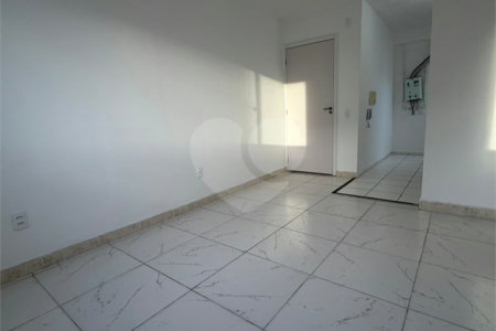 Apartamento à venda com 2 quartos em Guaratiba, Rio de Janeiro, RJ