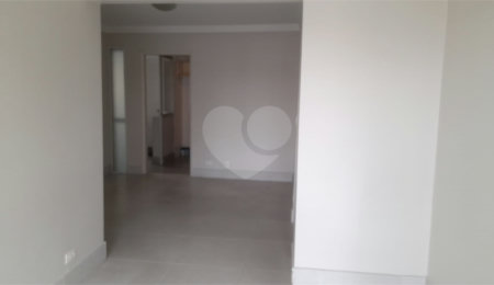 Apartamento à venda com 3 quartos, sendo 1 suíte,  em Santana, São Paulo, SP