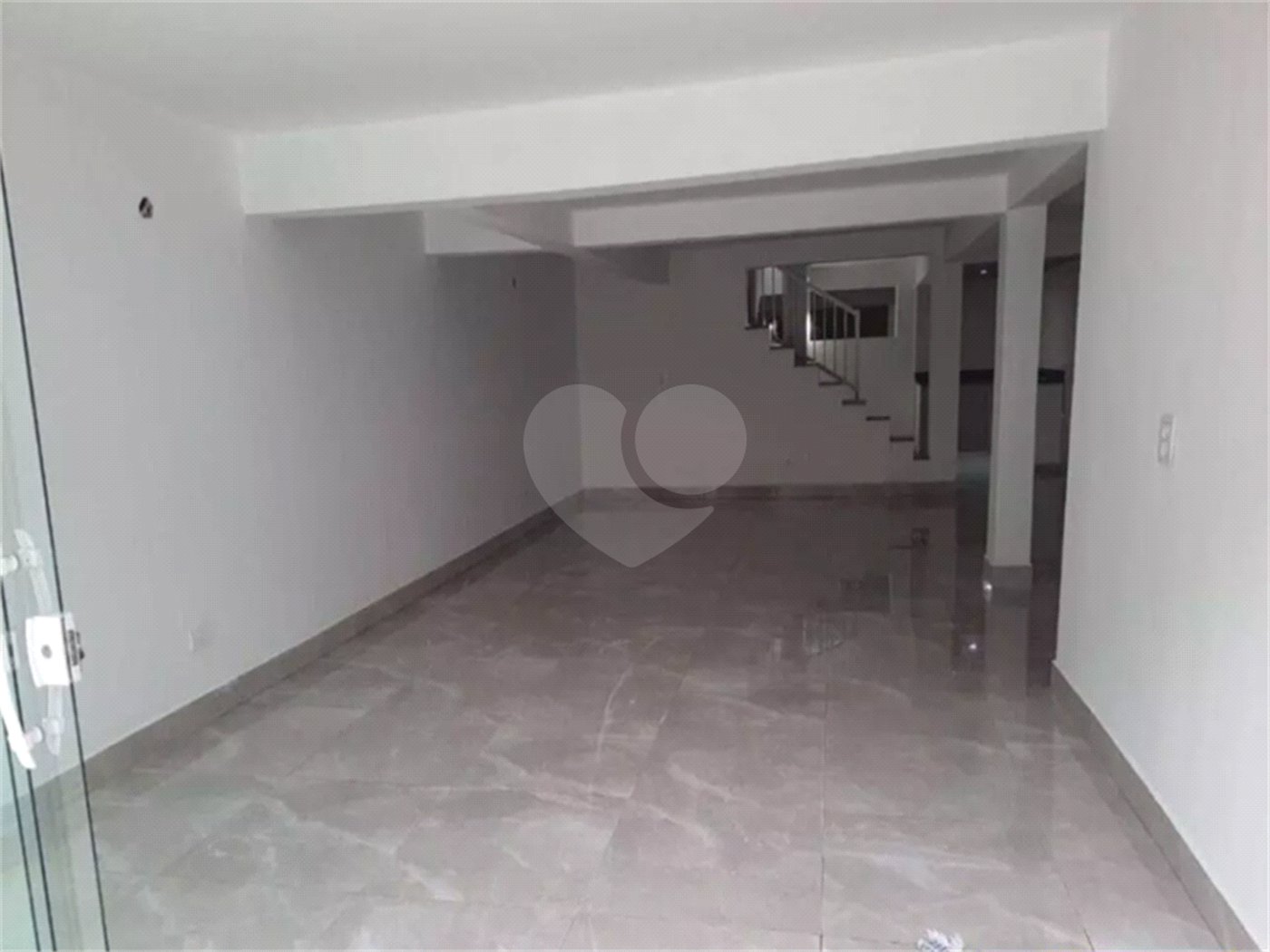 Casa à venda com 2 quartos, sendo 1 suíte, em Vila Leis, Itu, SP