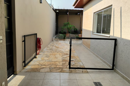 Sobrado à venda com 4 quartos, sendo 3 suítes,  em Jardim Marabá, Itapetininga, SP