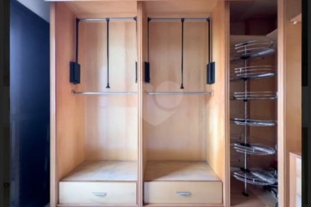 Apartamento com 120m² , 2 suítes , 2 vagas de garagem , à venda na Penha.