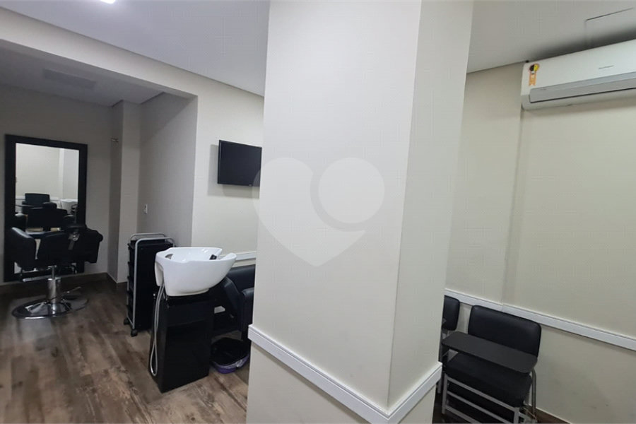 Apartamento à venda com 2 quartos, sendo 1 suíte,  em Barra Funda, São Paulo, SP