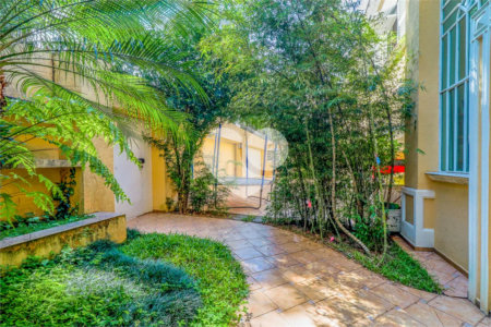 Casa de Vila à venda com 4 quartos, sendo 2 suítes,  em Butantã, São Paulo, SP