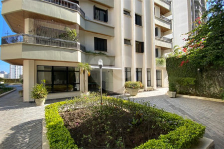 Apartamento à venda com 3 suítes em Vila Andrade, São Paulo, SP