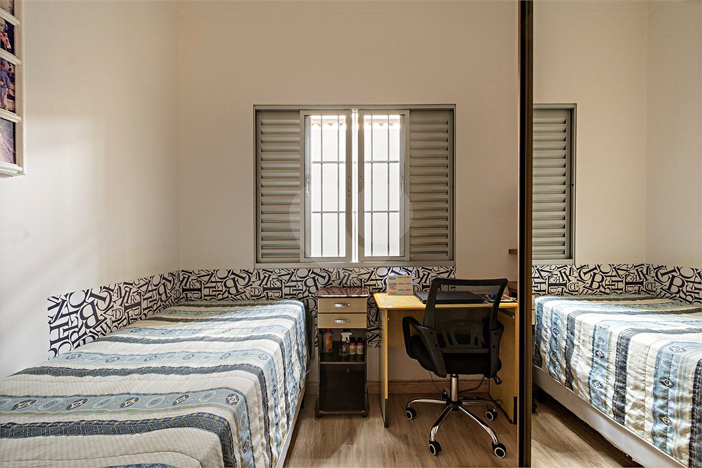 Sobrado à venda com 2 quartos, sendo 1 suíte, em Vila Guarani, São Paulo, SP