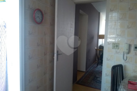 Apartamento à venda com 3 quartos, sendo 1 suíte,  no Centro, Mogi das Cruzes, SP