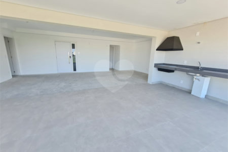 Apartamento à venda com 3 suítes em Jardim Marajoara, São Paulo, SP