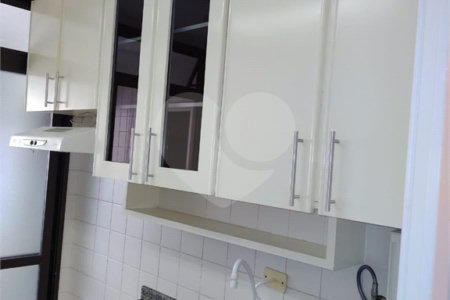 Apartamento à venda com 3 quartos, sendo 1 suíte, em Saúde, São Paulo, SP