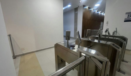 Sala Comercial para Locação Anual no Helbor Offices Santos | Moderna, Mobiliada e Pronta para Uso