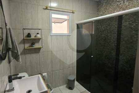 Casa à venda com 2 quartos, sendo 1 suíte, em Jardim Cacique, Suzano, SP