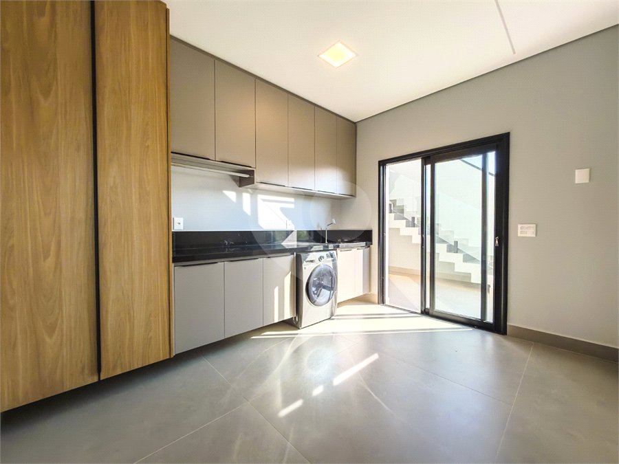 Casa à venda com 4 suítes, no condomínio Villa dos Pinheiros, Indaiatuba - SP