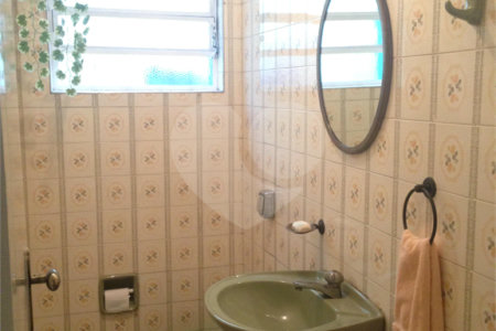 Sobrado à venda com 3 quartos, sendo 1 suíte, em Santo Amaro, São Paulo, SP