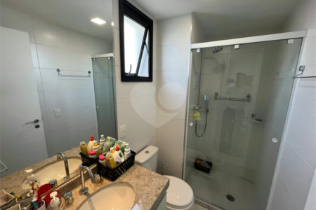 Apartamento à venda com 3 suítes em Campo Belo, São Paulo, SP