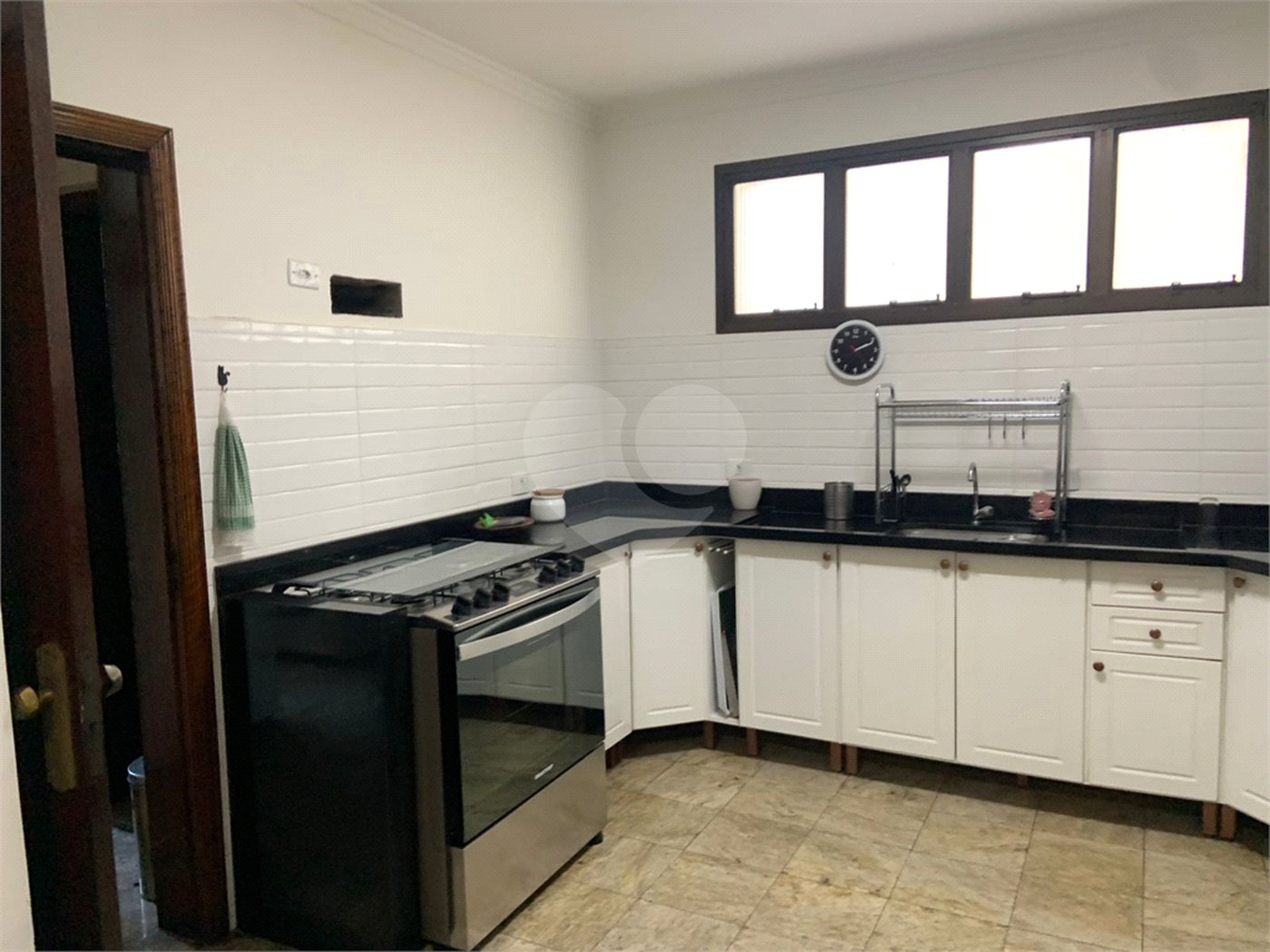 Apartamento à venda com 4 quartos, sendo 3 suítes,  em Pinheiros, São Paulo, SP
