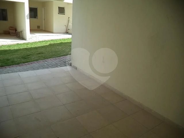 Casa à venda com 2 suítes no condomínio Villagio da Serra, São Paulo - SP