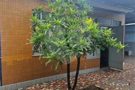 Casa à venda com 8 quartos em Campo Grande, Rio de Janeiro, RJ