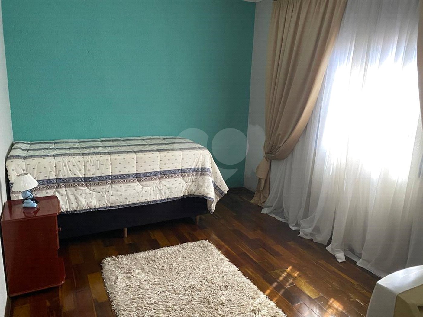 Vende-se excelente casa térrea próximo ao Estadio do Zuzão