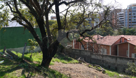 Terreno à venda em Jardim Petrópolis, São Paulo, SP