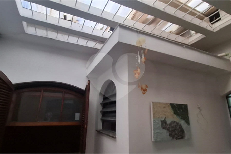 Casa Térrea à venda ou para alugar com 3 suítes em Vila Isolina Mazzei, São Paulo, SP