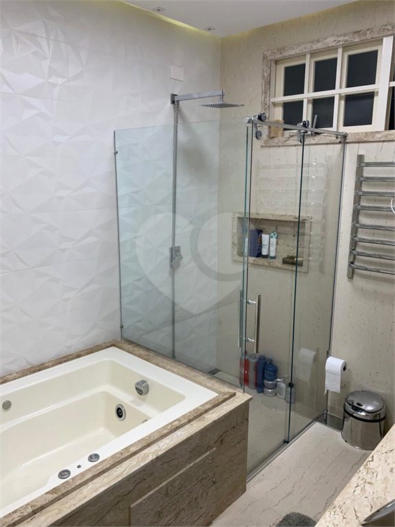 Casa Térrea à venda com 3 quartos, sendo 2 suítes, em Parque Vitória, São Paulo, SP
