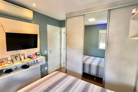 Apartamento à venda com 3 suítes em Jardim Monte Kemel, São Paulo, SP