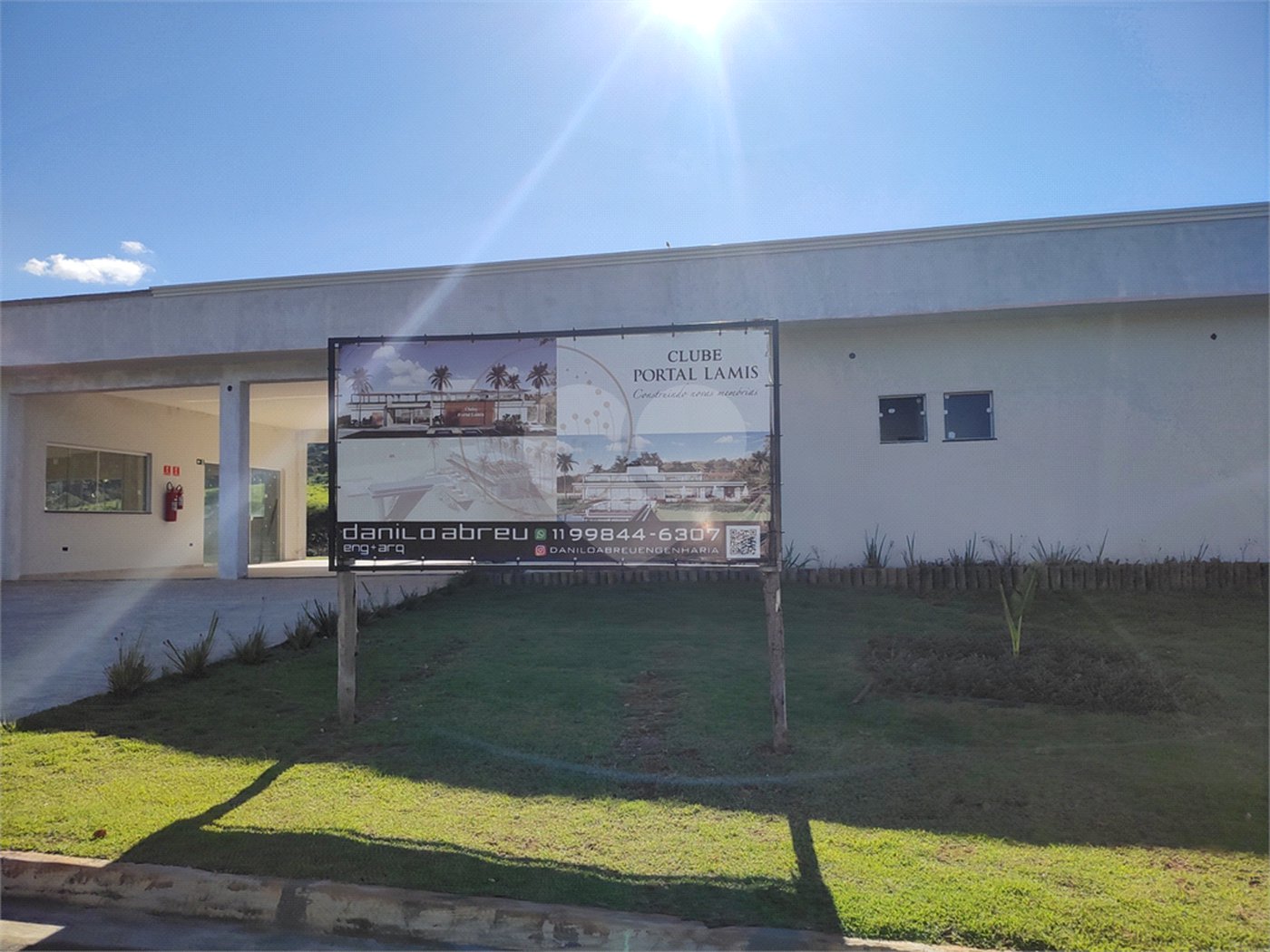 Terreno à venda no condomínio Portal Lamis, Bom Jesus dos Perdões - SP