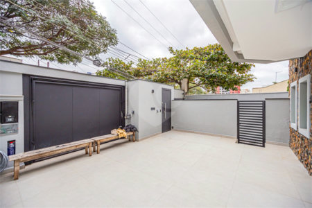 Casa à venda com 5 quartos, sendo 1 suíte,  em Chácara Inglesa, São Paulo, SP