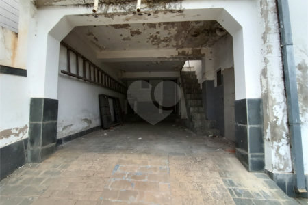 Casa à venda com 4 quartos, sendo 3 suítes, no condomínio Rancho Dirce, Sorocaba - SP