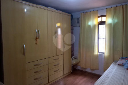 Sobrado à venda com 2 quartos em Vila Tiradentes, São Paulo, SP
