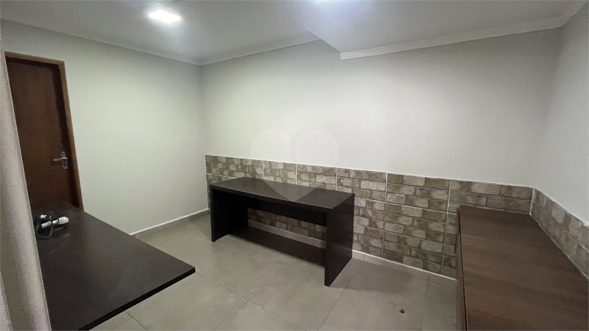 Salão Comercial para alugar em Vila Junqueira, Atibaia, SP