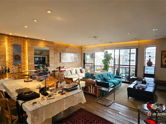 Apartamento à venda com 4 quartos, sendo 2 suítes,  em Vila Mascote, São Paulo, SP