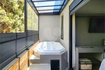 Casa à venda com 3 suítes no condomínio Parque do Varvito, Itu - SP